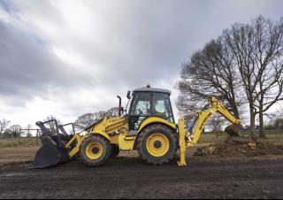 Rovokopači-utovarivači New Holland B110C TC