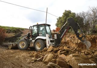 Rovokopači-utovarivači Hidromek HMK 102 S Alpha