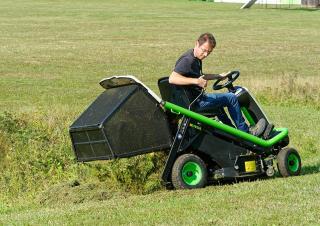 Samohodne kosilice za travnjake i vrtni traktori Etesia HYDRO 80 E-CONNECT MKHP4
