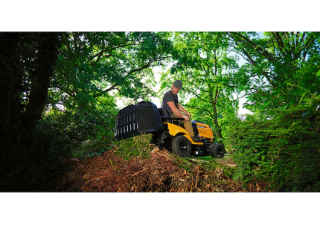 Samohodne kosilice za travnjake i vrtni traktori Cub Cadet LT3 PR105