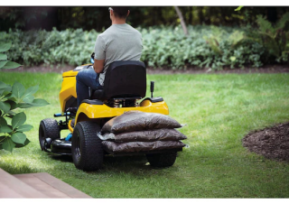 Samohodne kosilice za travnjake i vrtni traktori Cub Cadet XT2 ES107