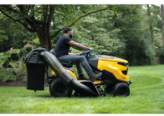 Samohodne kosilice za travnjake i vrtni traktori Cub Cadet XT2 ES107