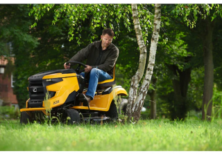 Samohodne kosilice za travnjake i vrtni traktori Cub Cadet XT2 PS107