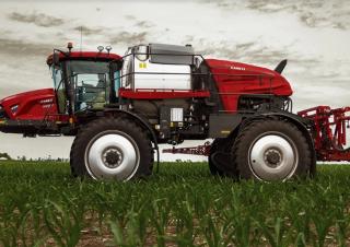 Samohodne poljske prskalice Case IH Patriot 4450