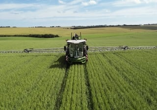 Samohodne poljske prskalice Fendt Rogator 655 
