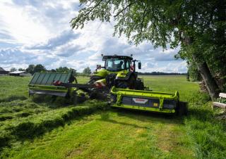 Stražnje montirane kosilice - disk s kondicionerom Claas Disco 9300 C Auto Swather 