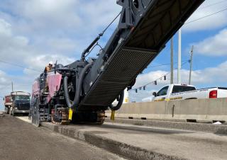 Strojevi za hladno mljevenje Wirtgen W 220 Fi