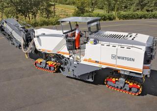 Strojevi za hladno mljevenje Wirtgen W 250 i