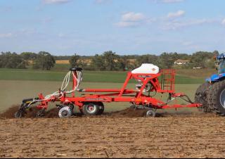 Strojevi za sjetvu Kuhn CCX 9000-34 8010-25