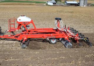 Strojevi za sjetvu Kuhn CCX 9000-45 8005-30