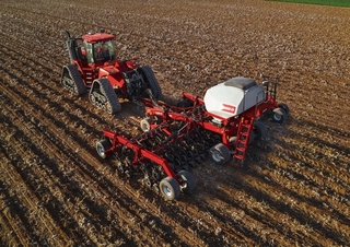 Strojevi za sjetvu Case IH Precision Disk 550T 40