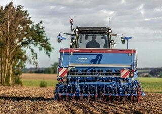 Strojevi za sjetvu Lemken Saphir 9/300