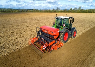 Strojevi za sjetvu Kuhn Sitera 3010-24 E 