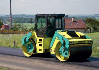 Valjci Tandem vibracijski valjci Ammann AV 130 X