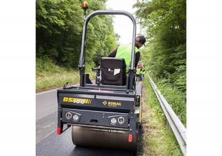 Valjci Tandem vibracijski valjci Bomag BW 100 AD-5
