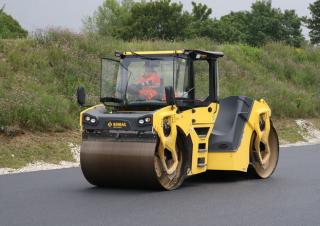 Valjci Tandem vibracijski valjci Bomag BW 206 AD-50 AM