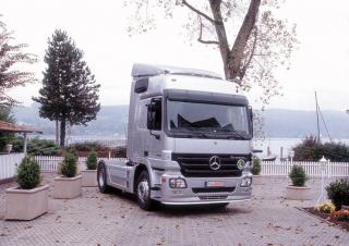 Kamioni Tegljači - tegljačke jedinice Mercedes-Benz Actros 1858 LS 4x2