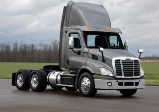 Kamioni Tegljači - tegljačke jedinice Freightliner Cascadia 113 48 XT Cummins X15