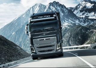 Kamioni Tegljači - tegljačke jedinice Volvo Trucks FH16.550 8x4 Tractor Pusher Axle Tridem