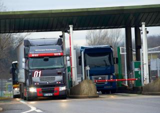 Kamioni Tegljači - tegljačke jedinice Renault PREMIUM 430.19 4X2 LD T