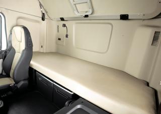 Kamioni Tegljači - tegljačke jedinice Hyundai Commercial Vehicles Q340.64 D6AC