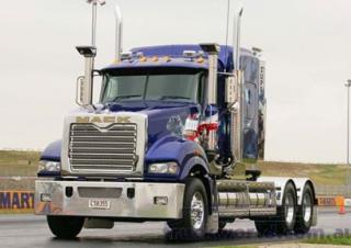 Kamioni Tegljači - tegljačke jedinice Mack Super-Liner FUSION CAB ECE29 ISX 525 6x4