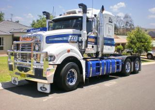 Kamioni Tegljači - tegljačke jedinice Mack Super-Liner FUSION CAB ECE29 ISX 525 6x4
