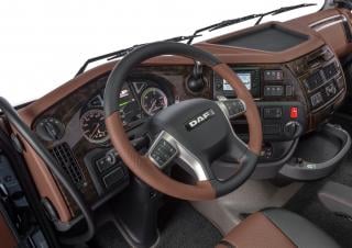 Kamioni Tegljači - tegljačke jedinice DAF XF 450 FTS SSC