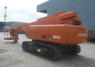 Teleksopska podizna platforma Teleskopska podizna platforma na kotačima Hitachi HX 220 B