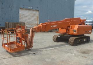 Teleksopska podizna platforma Teleskopska podizna platforma na kotačima Hitachi HX 220 B