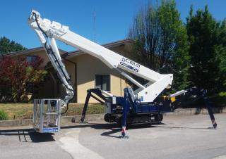 Teleksopska podizna platforma Teleskopska podizna platforma na kotačima CELA Spyder 365
