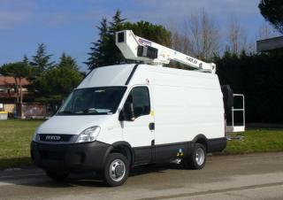 Teleksopska podizna platforma Teleskopske dizalice sa granom montirane na kamion GSR E140TJV Basic 