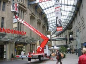 Teleksopska podizna platforma Teleskopske dizalice sa granom montirane na kamion TEUPEN Euro B 25 T