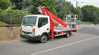 Teleksopska podizna platforma Teleskopske dizalice sa granom montirane na kamion Multitel MT 222 AZ