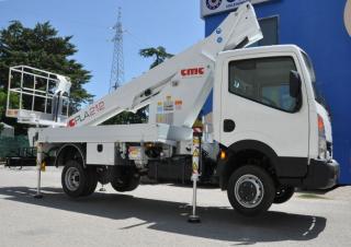 Teleksopska podizna platforma Teleskopske dizalice sa granom montirane na kamion CMC PLA212