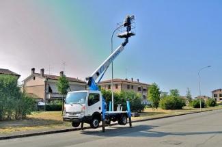 Teleksopska podizna platforma Teleskopske dizalice sa granom montirane na kamion Socage T 318 ForSte