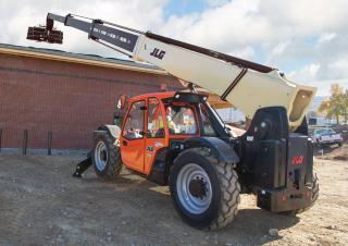 Teleskopski utovarivači JLG 1255