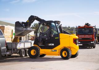 Teleskopski utovarivači JCB 35-23D