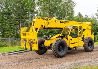 Teleskopski utovarivači Pettibone Extendo 1544X