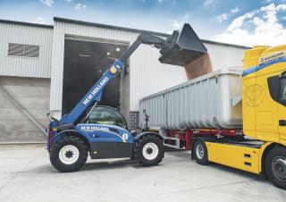 Teleskopski utovarivači New Holland LM 7.42 Elite