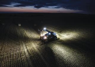 Teleskopski utovarivači New Holland LM 7.42 Elite