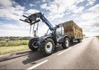 Teleskopski utovarivači New Holland LM 7.42 Elite