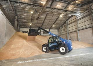 Teleskopski utovarivači New Holland LM 7.42 Elite