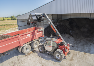 Teleskopski utovarivači Manitou MLT 841-145 PS+ Y Premium