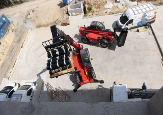 Teleskopski utovarivači Manitou MT 1440 A 100 D Comfort
