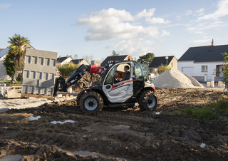 Teleskopski utovarivači Manitou MT 420 H