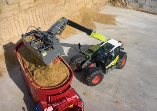 Teleskopski utovarivači Claas Scorpion 756