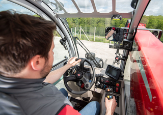 Teleskopski utovarivači Massey Ferguson TH.7035 H 