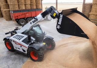 Teleskopski utovarivači Bobcat TL30.70 AGRI Low Cab 100 IV