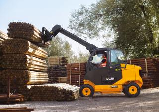 Teleskopski utovarivači JCB TLT30D-HL